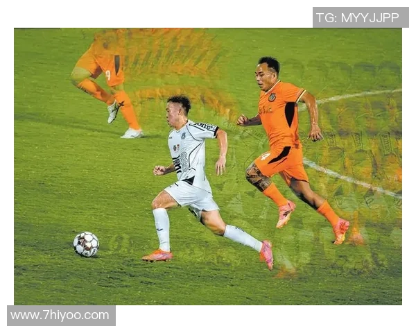 吃货球星的足球之旅：从绿茵场到美食天堂的精彩跨界探索