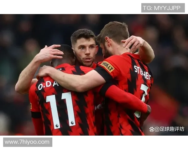 足球明星因眼部受伤急需治疗 赛季前景堪忧